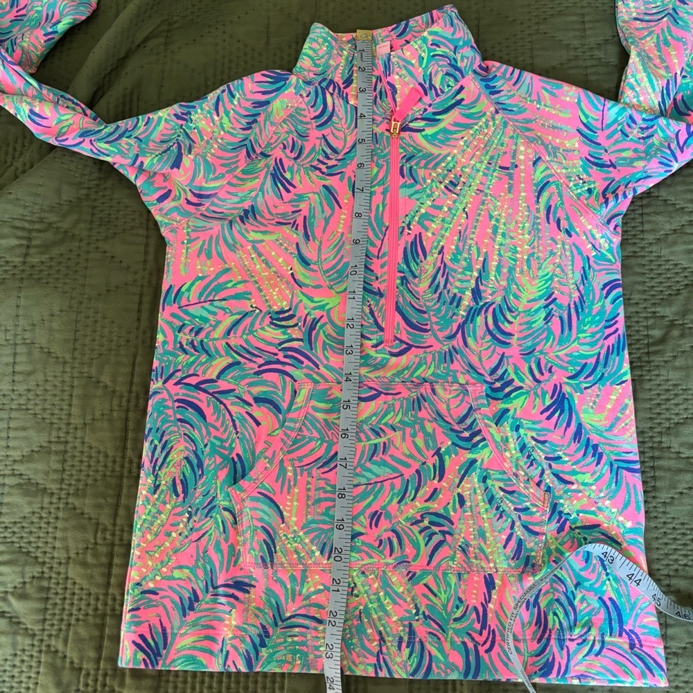 NWOT Lilly Pulitzer Skipper Popover - Picture 5 of 5